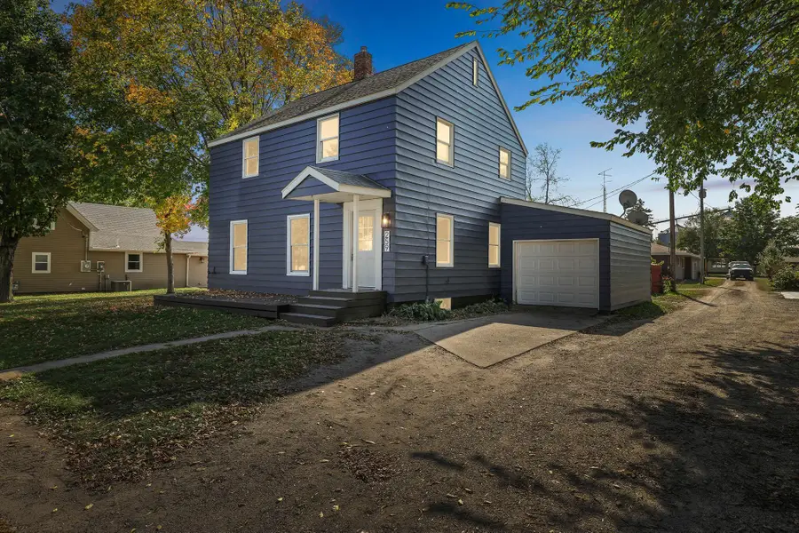 259 Cossairt Avenue W, Eden Valley, MN 55329 - Image #3