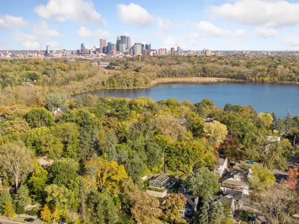 1941 Ewing Avenue S, Minneapolis, MN 55416