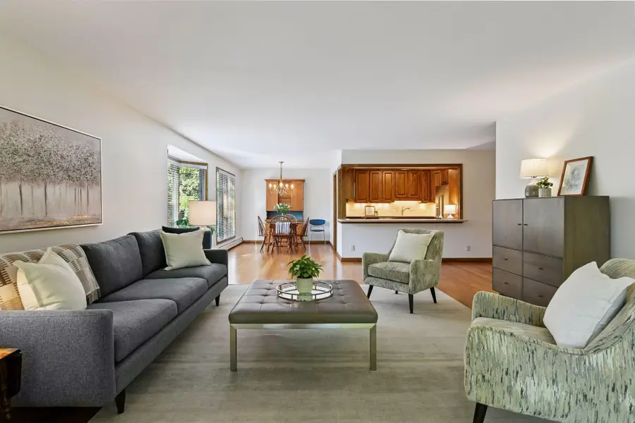 7250 Lewis Ridge Parkway #107, Edina, MN 55439 - Image #2