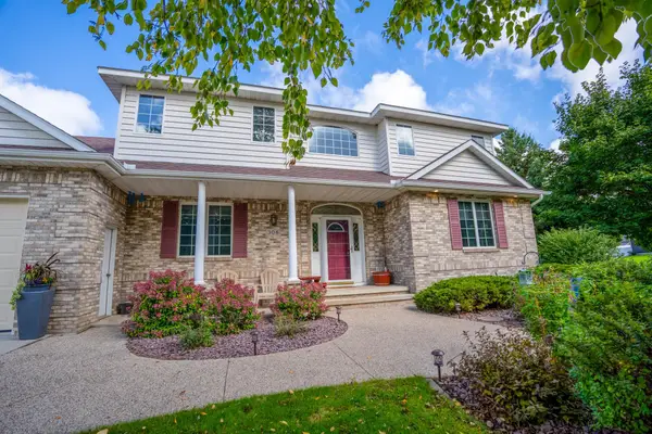 308 Country Club Drive Ne, Willmar, MN 56201