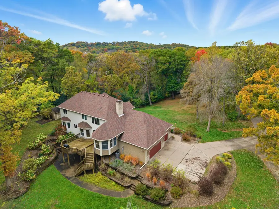 553 Omaha Road, Hudson, WI 54016 - Image #2