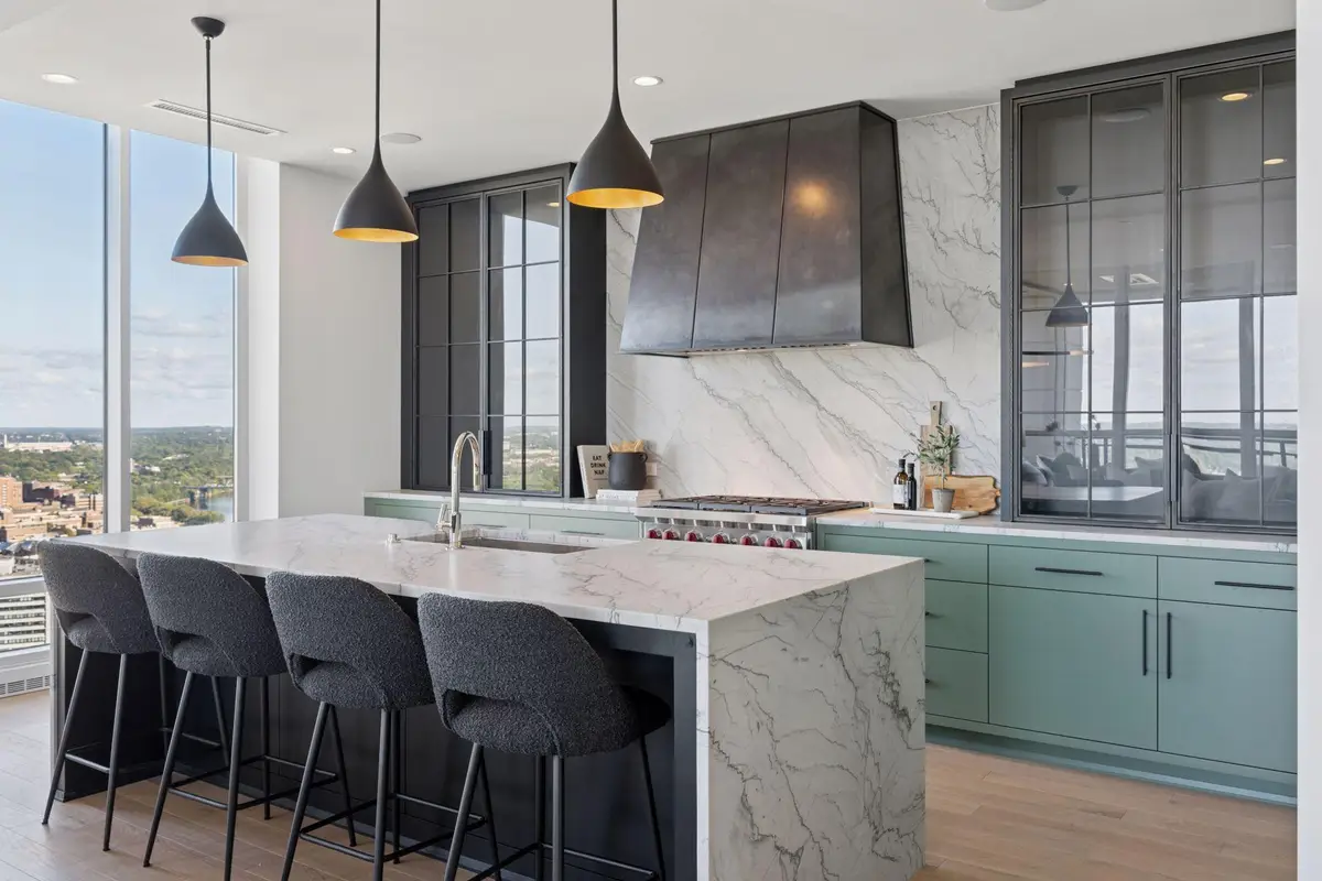 1111 W River Parkway #35C, Minneapolis, MN 55415 - Image #1