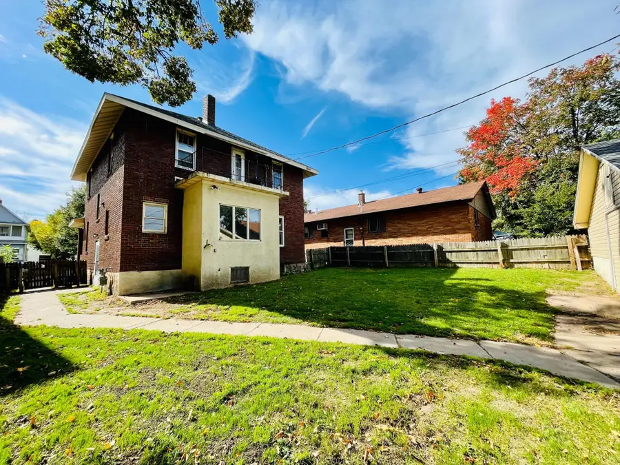 126 2nd Street Sw, Chisholm, MN 55719 - Image #2