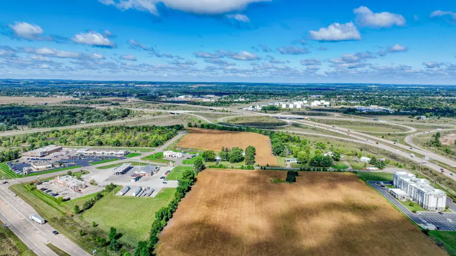 12.57 30th Avenue, Lake Hallie, WI 54729 - Image #2