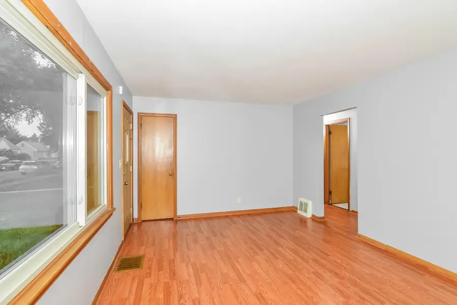 4918 Morgan Avenue N, Minneapolis, MN 55430 - Image #2