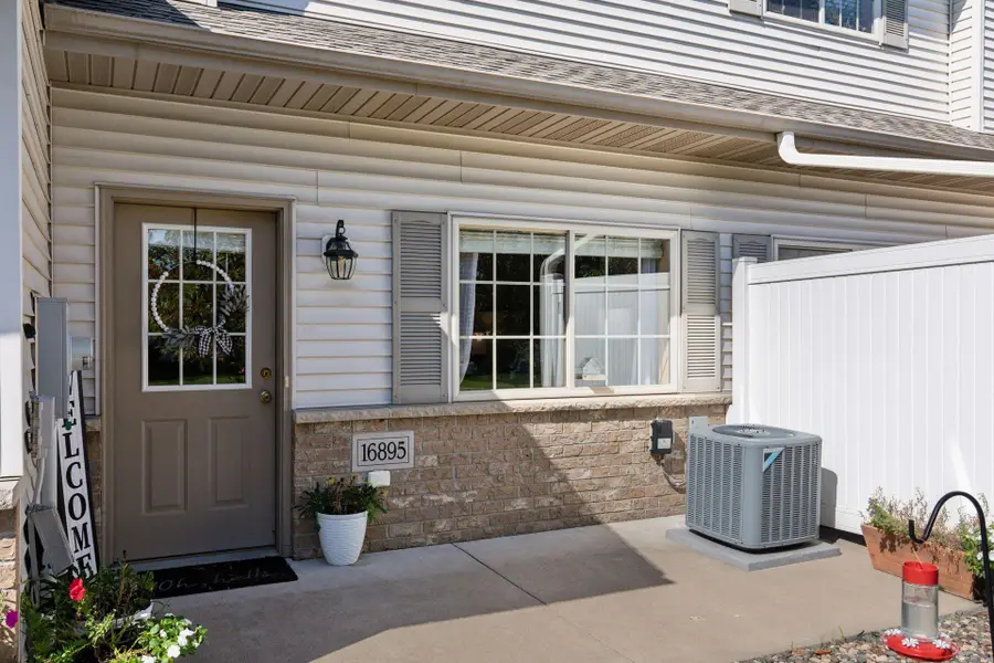 16895 Embers Avenue, Farmington, MN 55024 - Image #2