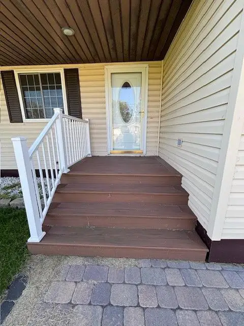 1114 Greenwood Street E, Thief River Falls, MN 56701 - Image #3