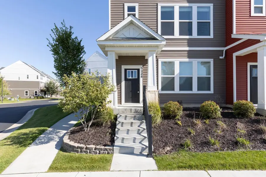 5248 Hampton Street Ne, Prior Lake, MN 55372 - Image #2