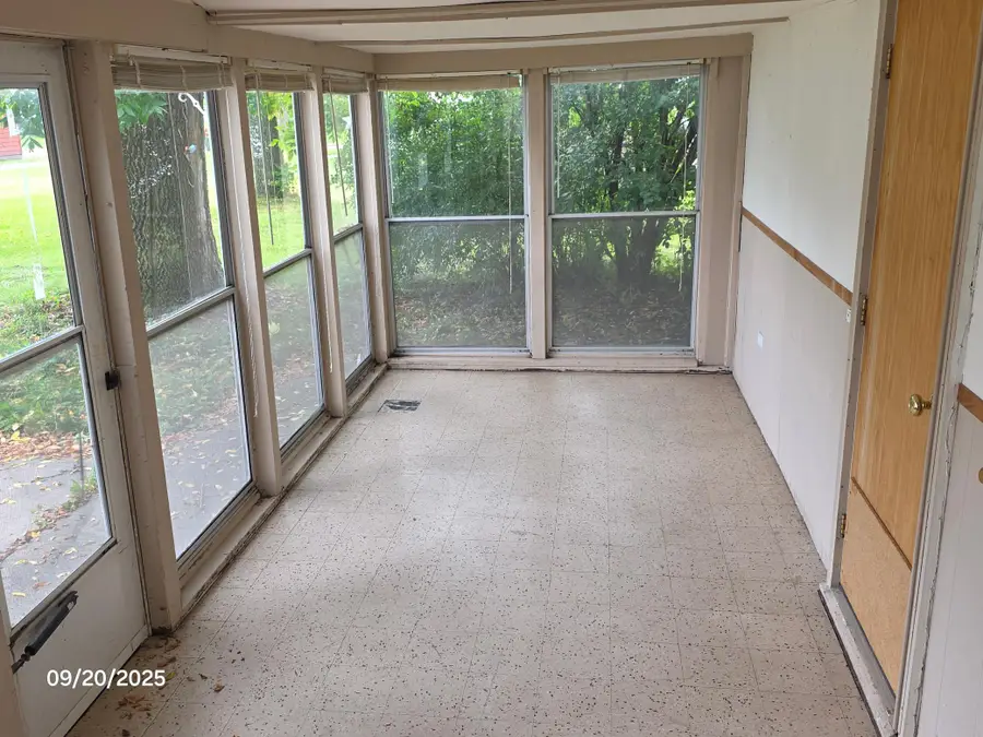 805 N Renville Street, Winthrop, MN 55396 - Image #3