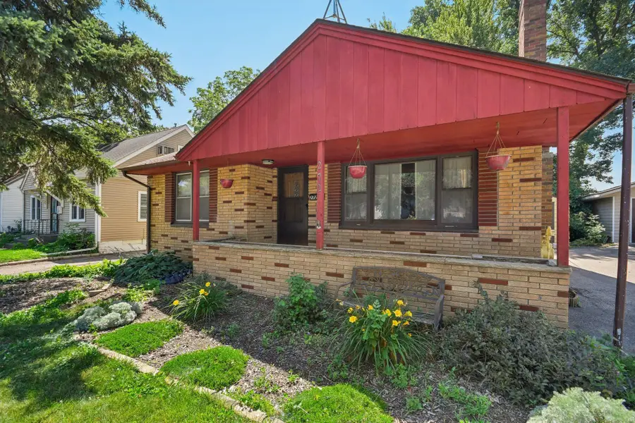 272 Butler Avenue E, West Saint Paul, MN 55118 - Image #3