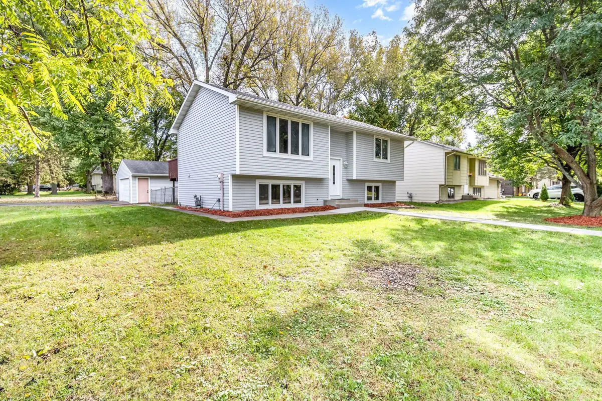 3120 Greenbrier Street, Little Canada, MN 55117 - Image #1