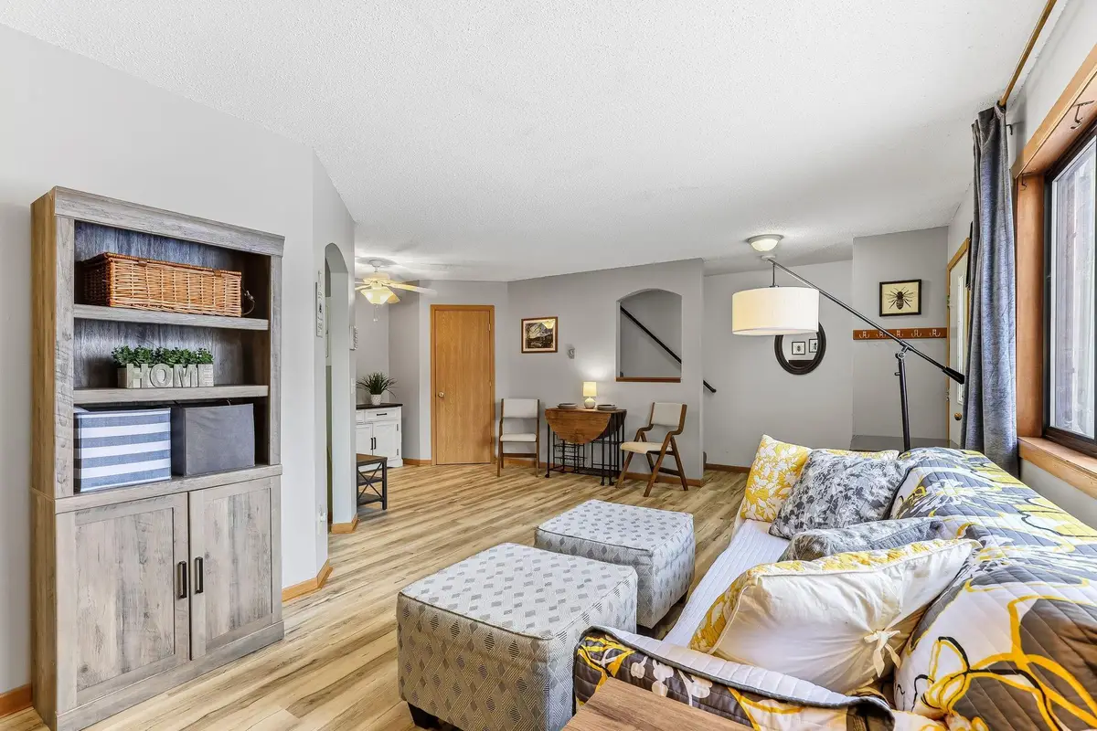 46 E 13th Street, Waconia, MN 55387 - Image #1