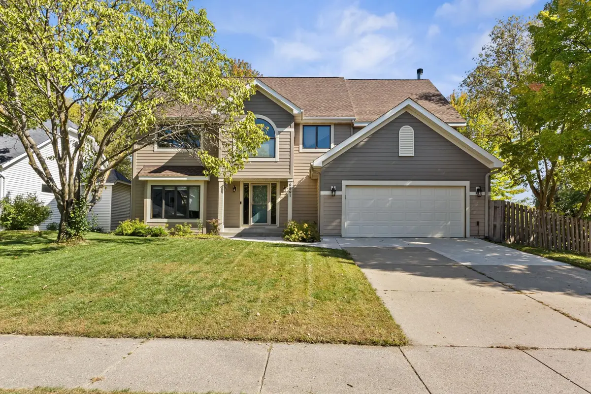 9991 Dunberry Circle, Eden Prairie, MN 55347 - Image #1