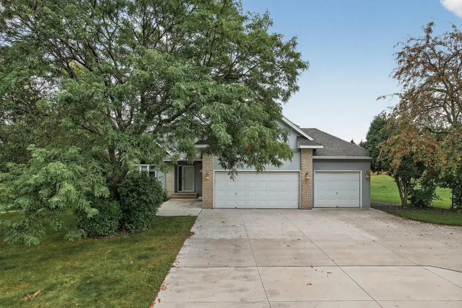 829 Jasmine Avenue N, Lake Elmo, MN 55042 - Image #2