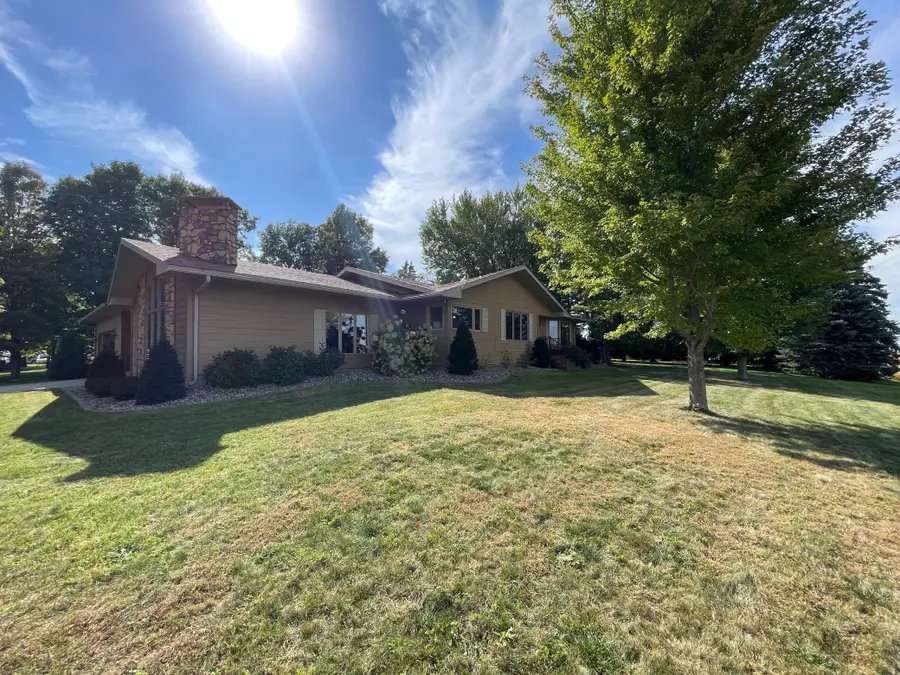 67927 270th Street, Manchester Township, MN 56009 - Image #3