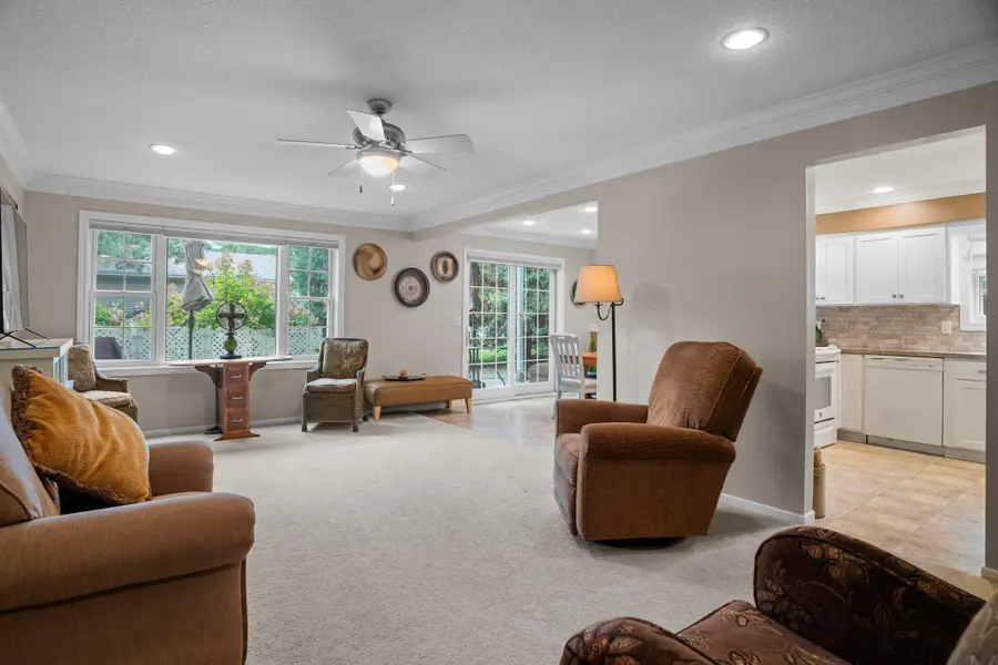 1829 County Rd E E, White Bear Lake, MN 55110 - Image #2