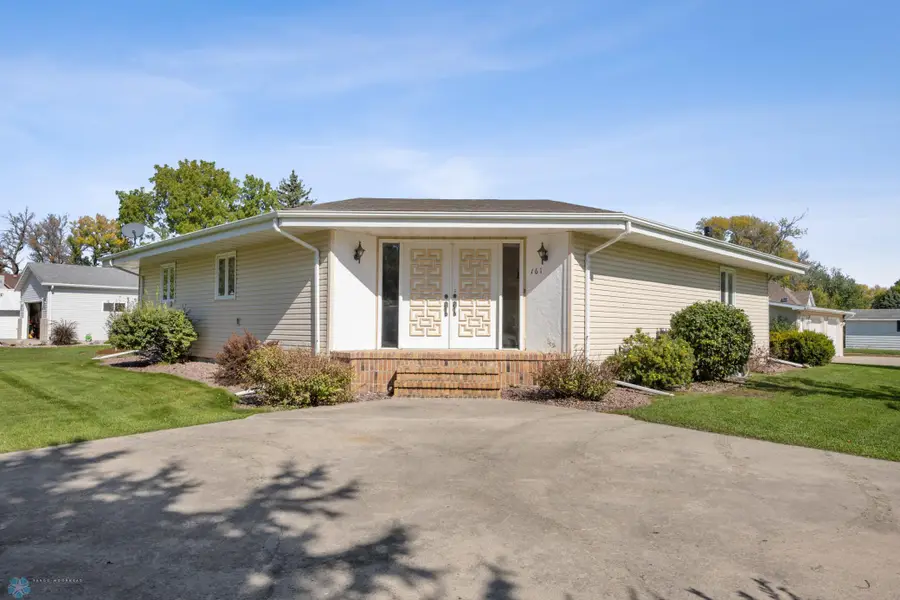 161 2nd Avenue S, Casselton, ND 58012 - Image #3