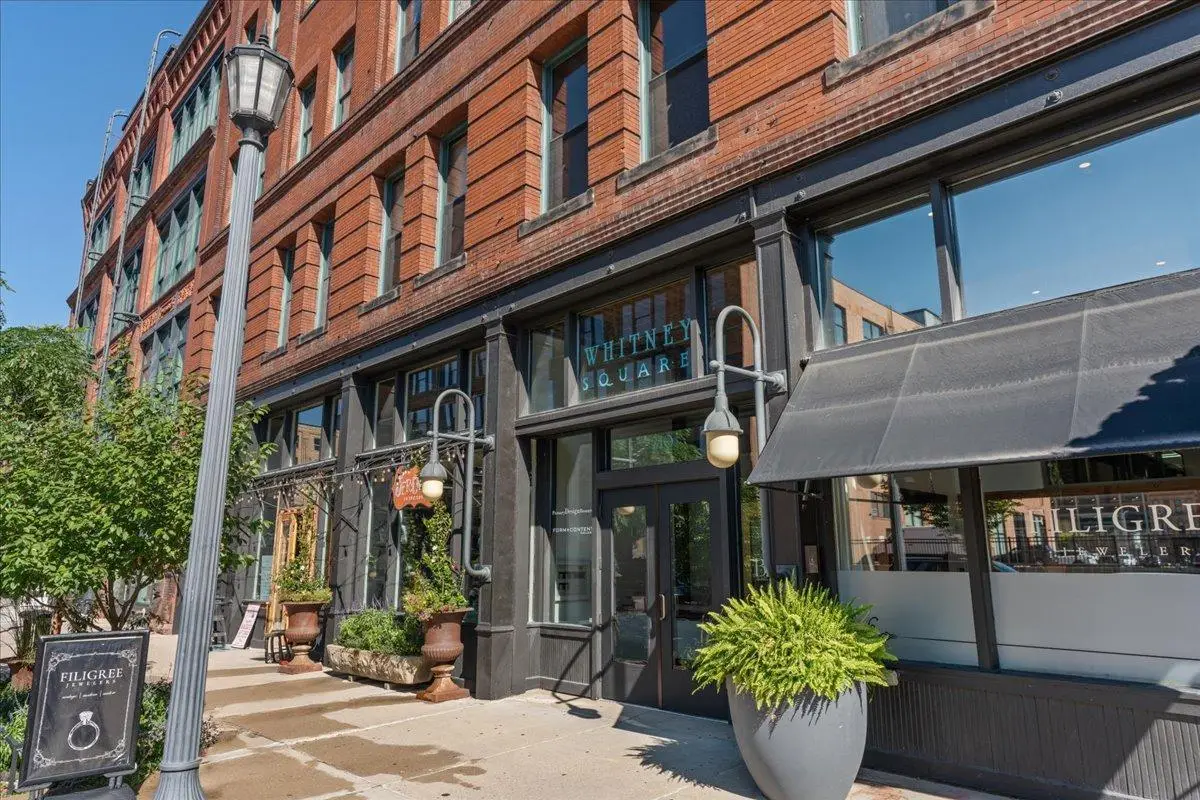 210 N 2nd Street #206, Minneapolis, MN 55401 - Image #1