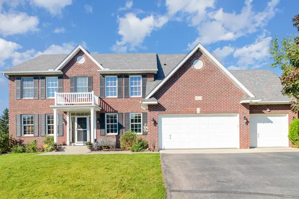 21217 Ixonia Lane, Lakeville, MN 55044