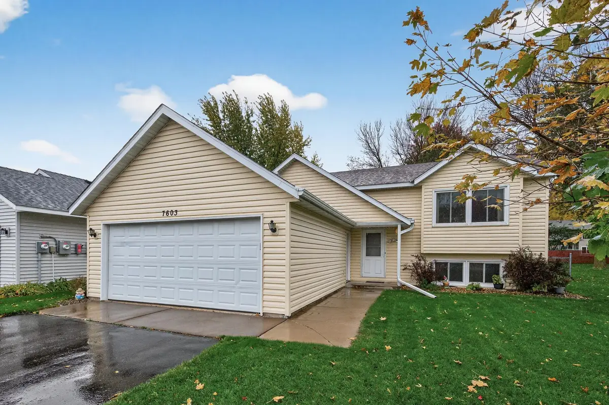 7603 19th Street N, Oakdale, MN 55128 - Image #1