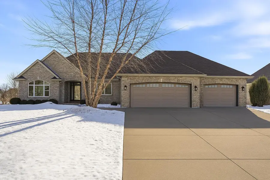 3151 Bent Tree Hills Drive, New Brighton, MN 55112 - Image #2