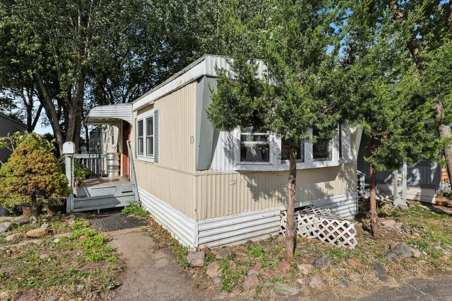 1403 Concord Street S #15, South Saint Paul, MN 55075 - Image #2