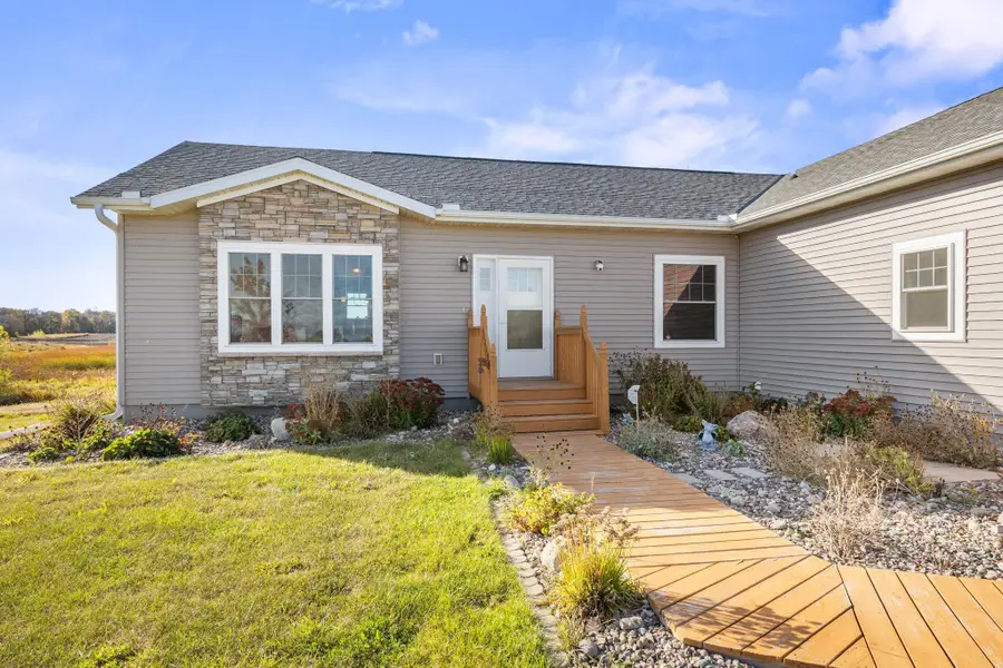 4642 Gulden Avenue Nw, Maple Lake, MN 55358 - #2