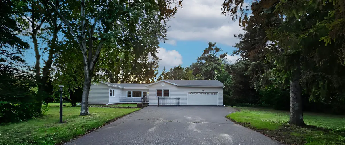 1925 Walsh Lane, Mendota Heights, MN 55118 - Image #1