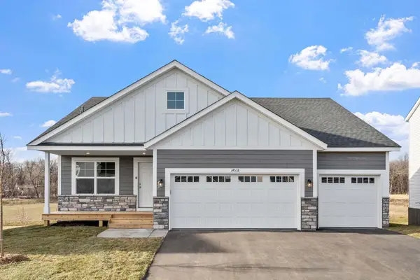 4745 8th Street Loop Ne, Saint Cloud, MN 56304