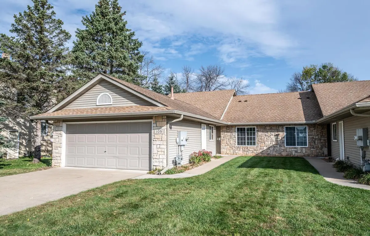 109 Oak Street, Farmington, MN 55024 - Image #1