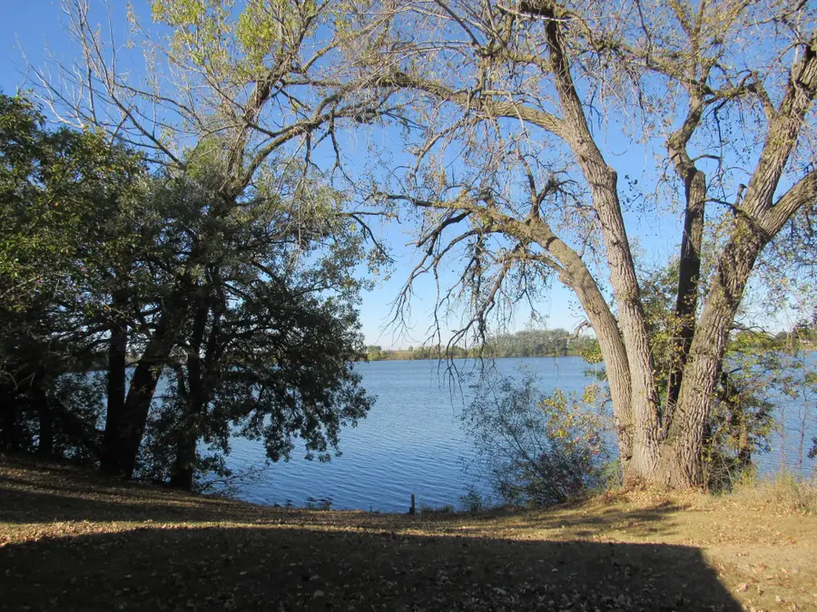 6 Lakeview Drive, Fulda, MN 56131 - Image #2