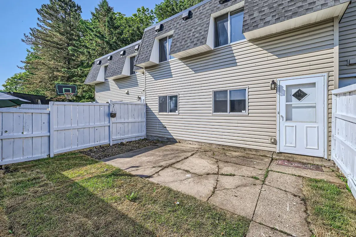 3944 76th Way E, Inver Grove Heights, MN 55076 - #1