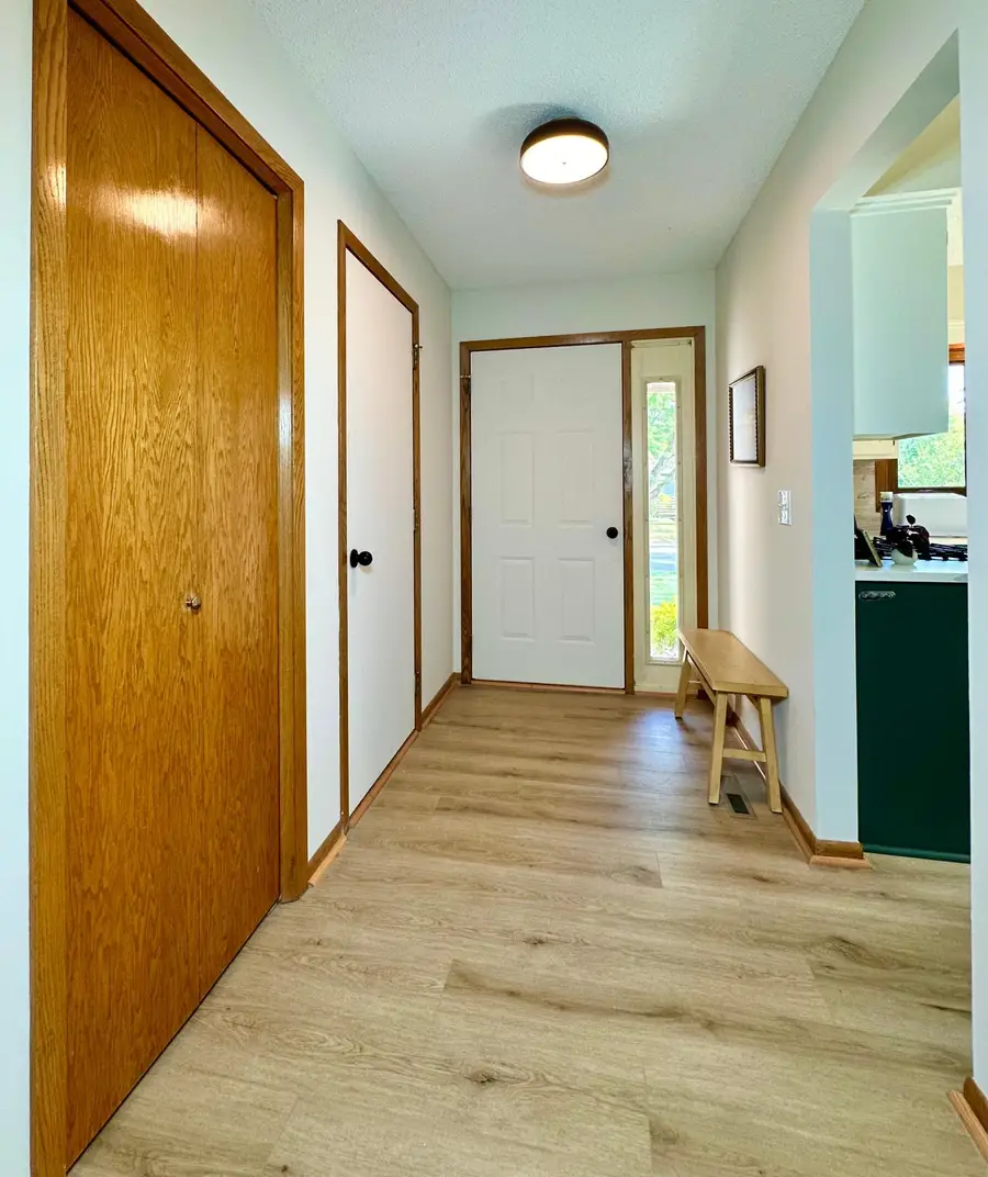 5591 Albert Street, Shoreview, MN 55126 - Image #2