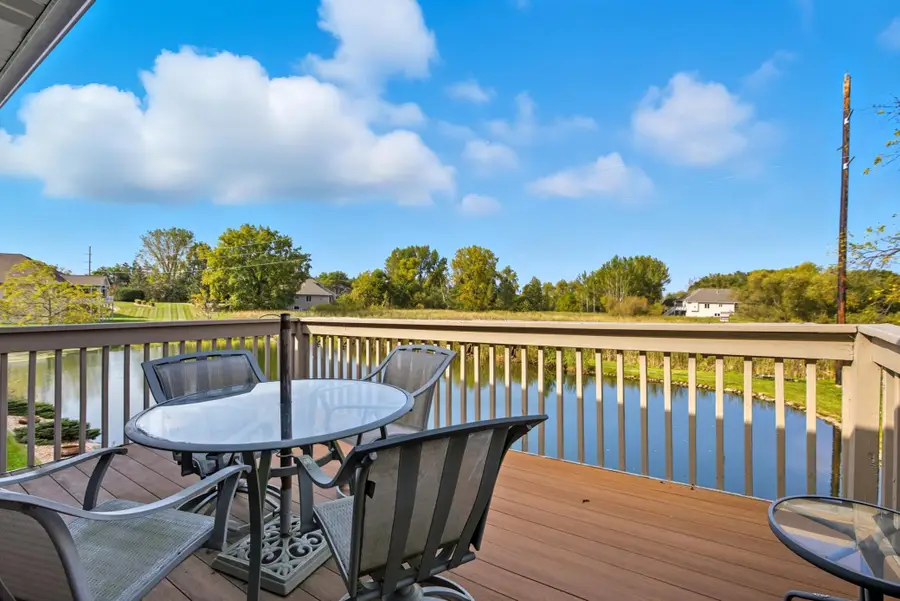 18160 39th Avenue N, Plymouth, MN 55446 - Image #2