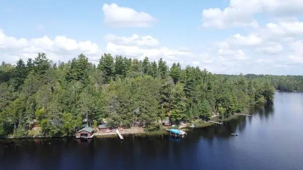 8450 Vermilion Drive, Beatty Twp, MN 55723