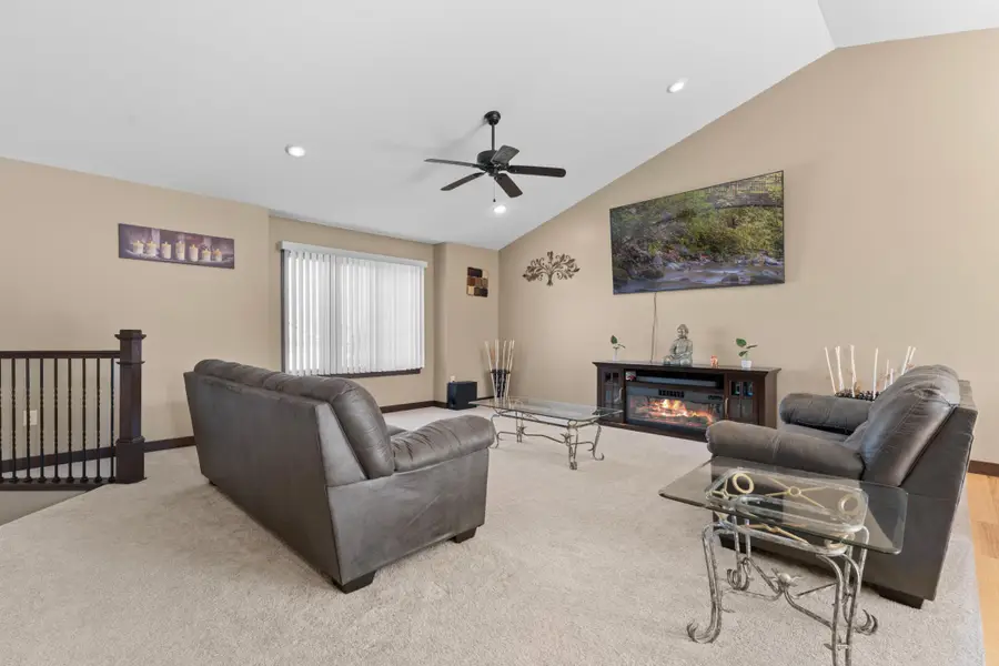 870 Portsmith Drive Nw, Rochester, MN 55901 - Image #3