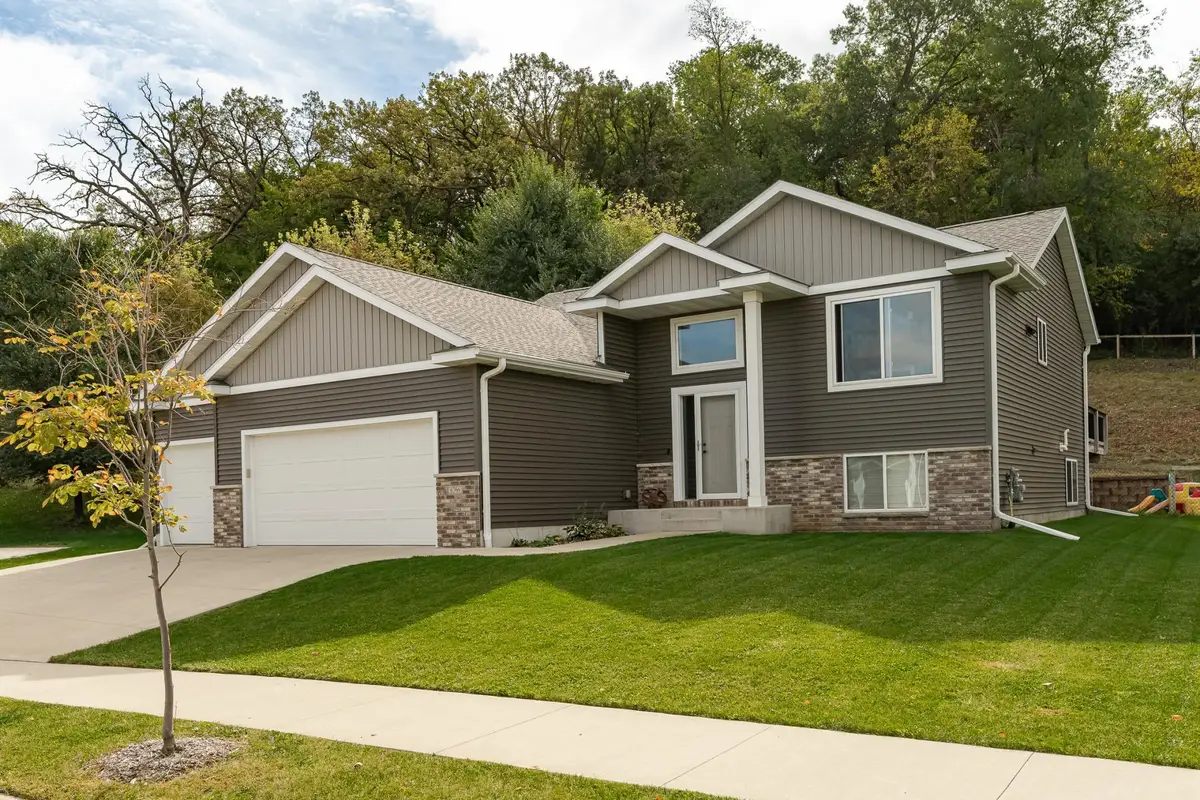 6766 Gaillardia Drive Nw, Rochester, MN 55901 - Image #1