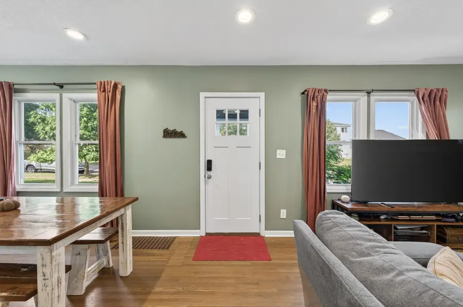 1766 Ross Avenue, Saint Paul, MN 55106 - Image #3