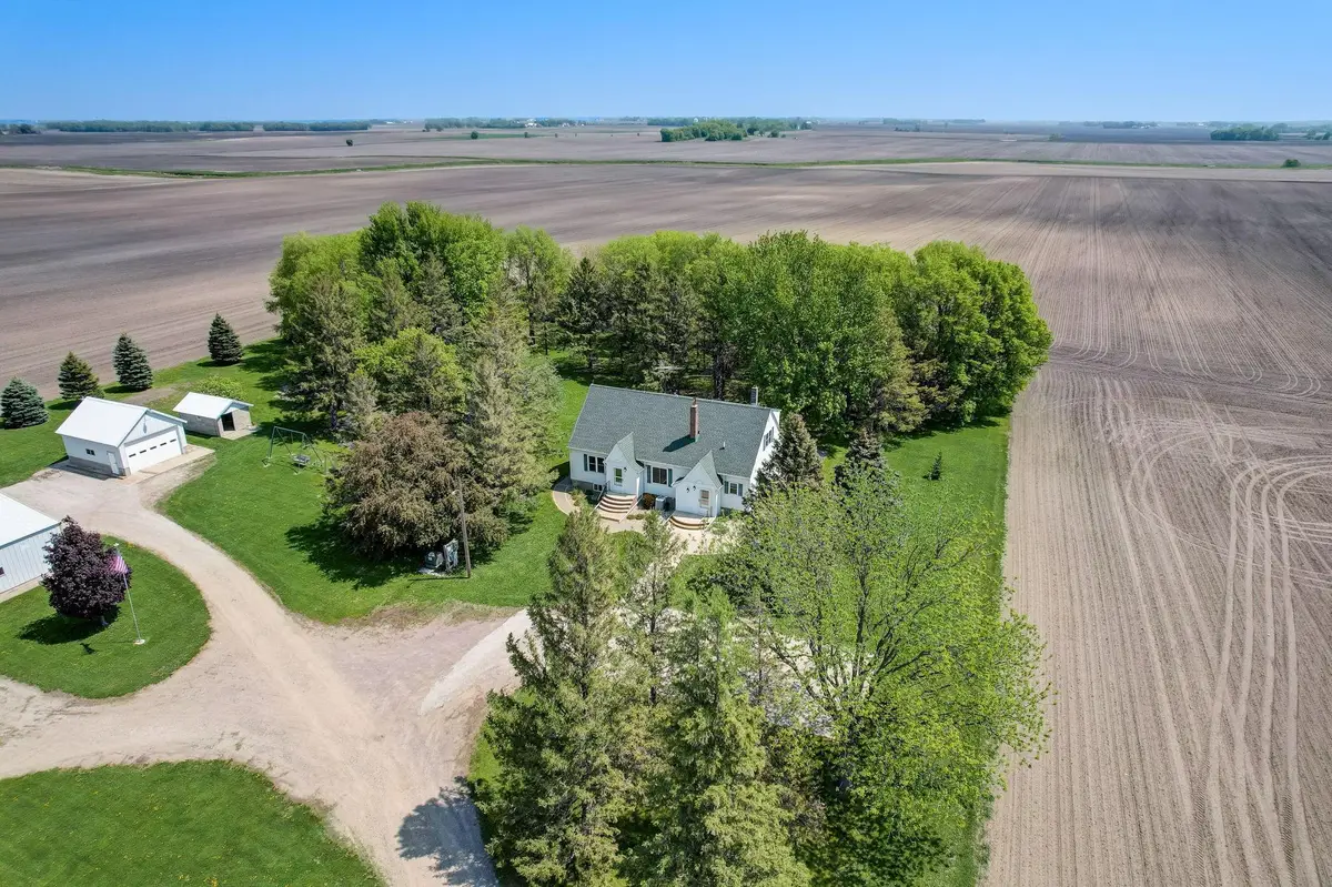29295 441st Avenue, Gaylord, MN 55334 - Image #1