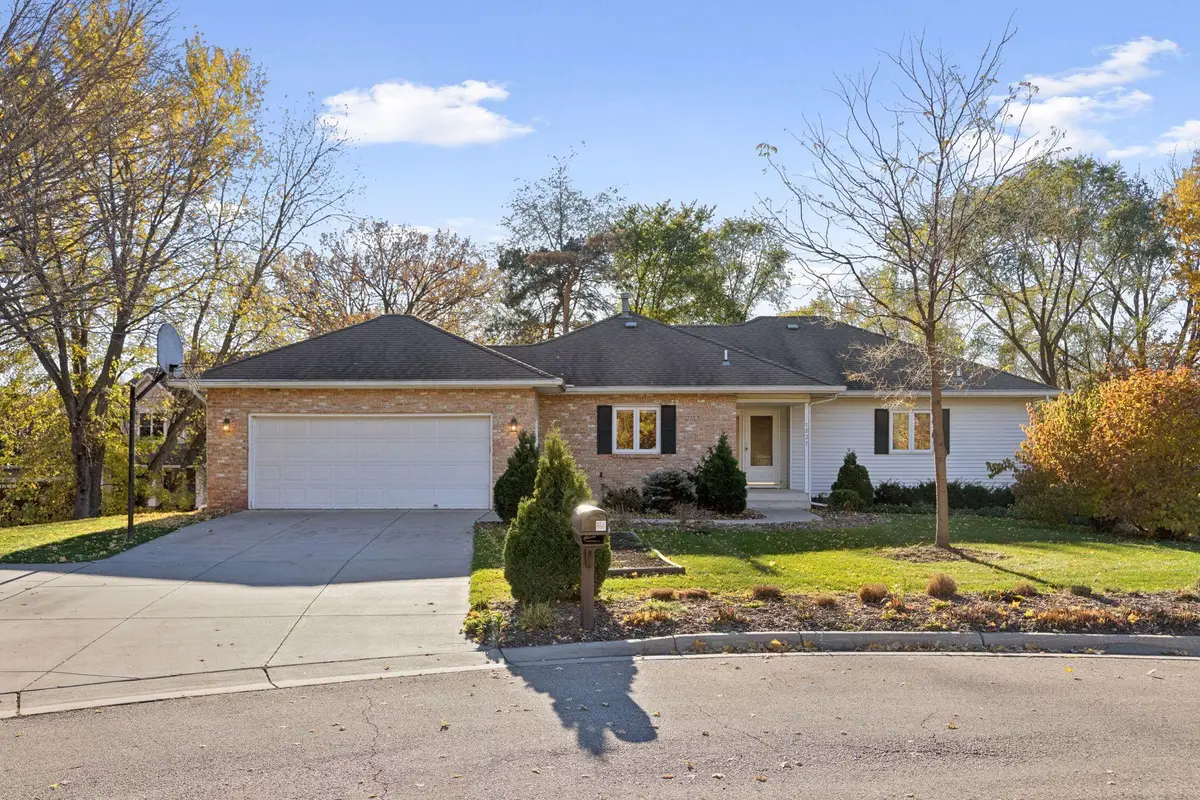 1837 Victoria Road S, Saint Paul, MN 55118 - #1