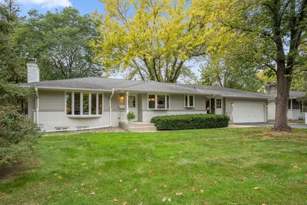 10940 Chowen Avenue S, Bloomington, MN 55431