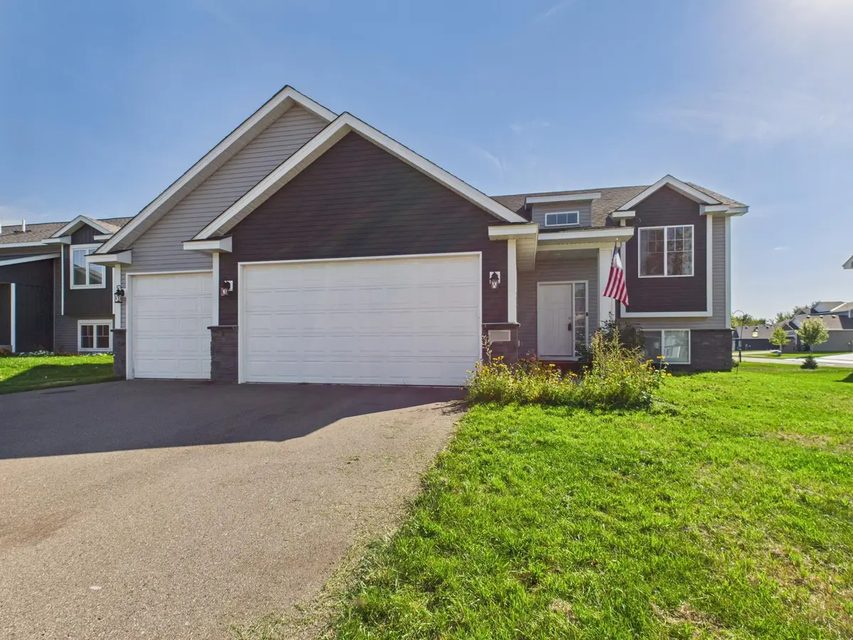 425 Eagle Street Nw, Isanti, MN 55040 - Image #1