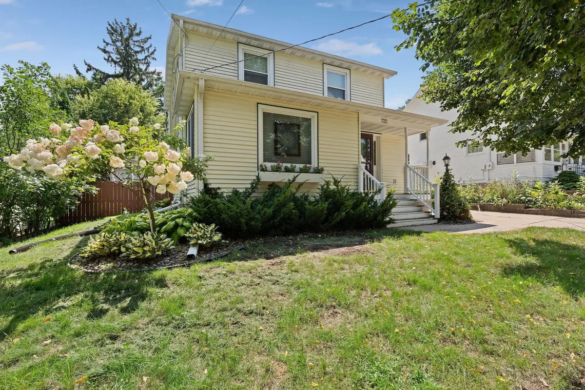 722 7th Street Sw, Rochester, MN 55902 - #1