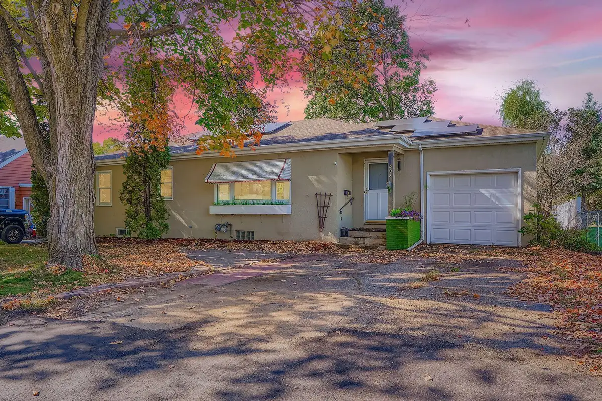 308 Pershing Avenue N, New Prague, MN 56071 - Image #1