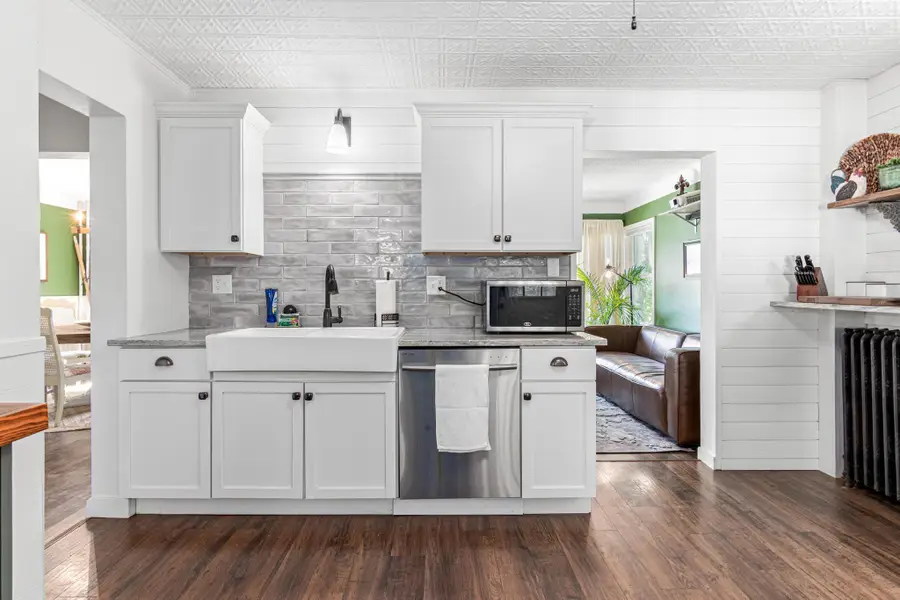 1107 Oakdale Avenue, West Saint Paul, MN 55118 - Image #3