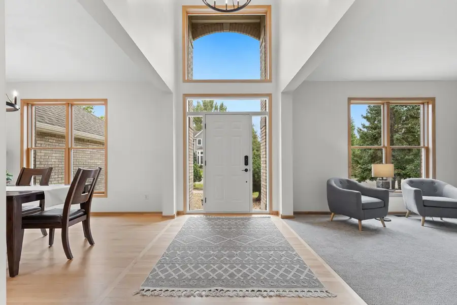 18780 Pathfinder Drive, Eden Prairie, MN 55347 - Image #3