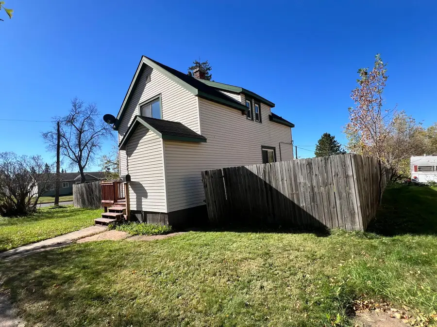 1129 16th Avenue E, Hibbing, MN 55746 - Image #3