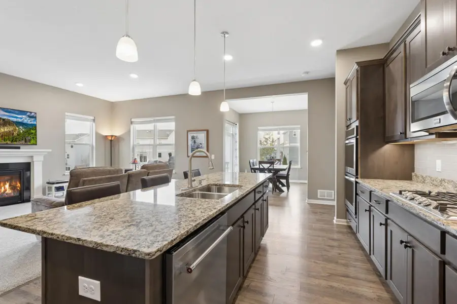 3504 Kachina Avenue Ne, Saint Michael, MN 55376 - #3