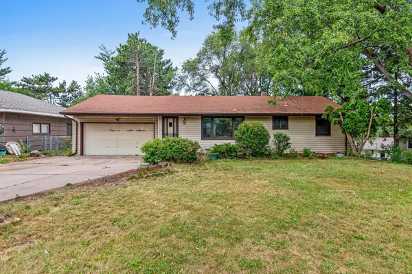 1837 City Heights Drive, Maplewood, MN 55117