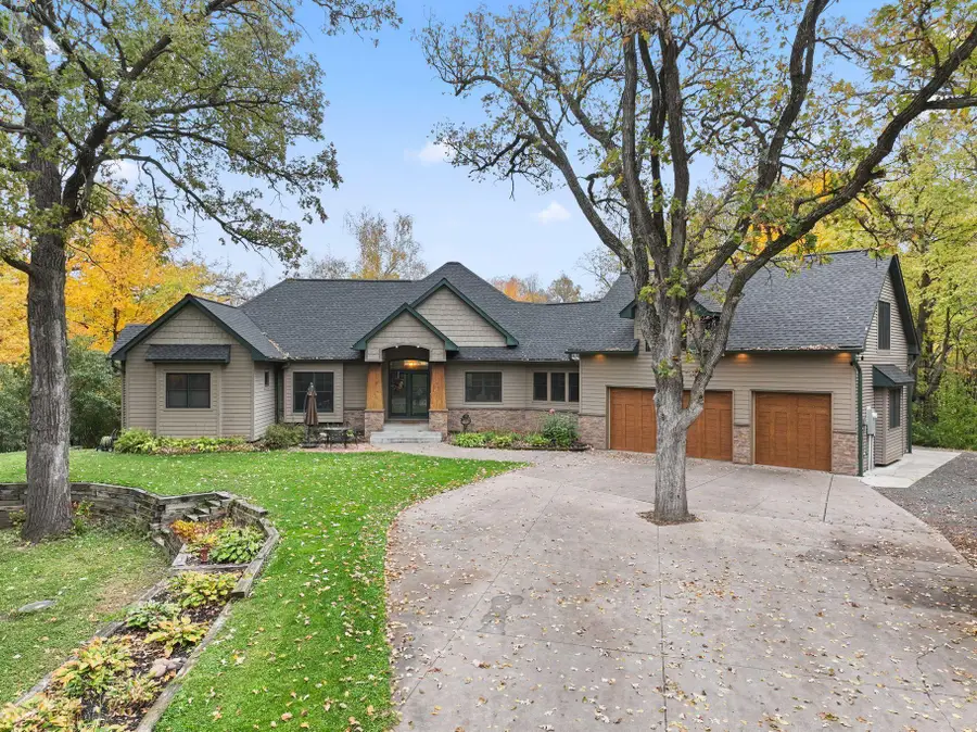 34439 Northbrook Avenue, Lindstrom, MN 55045 - #2